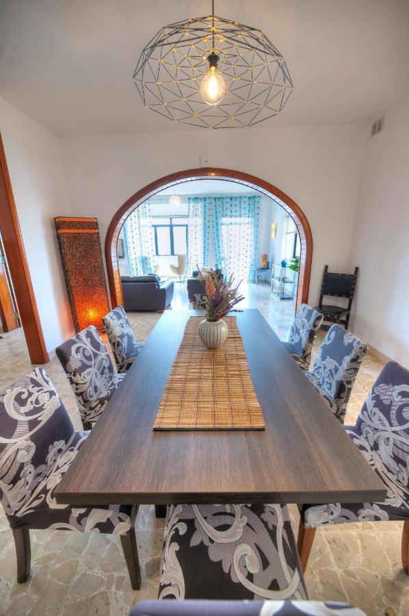 Enormous 3bedrooms Seafront With Balcony Pdeh1-1 Apartament *