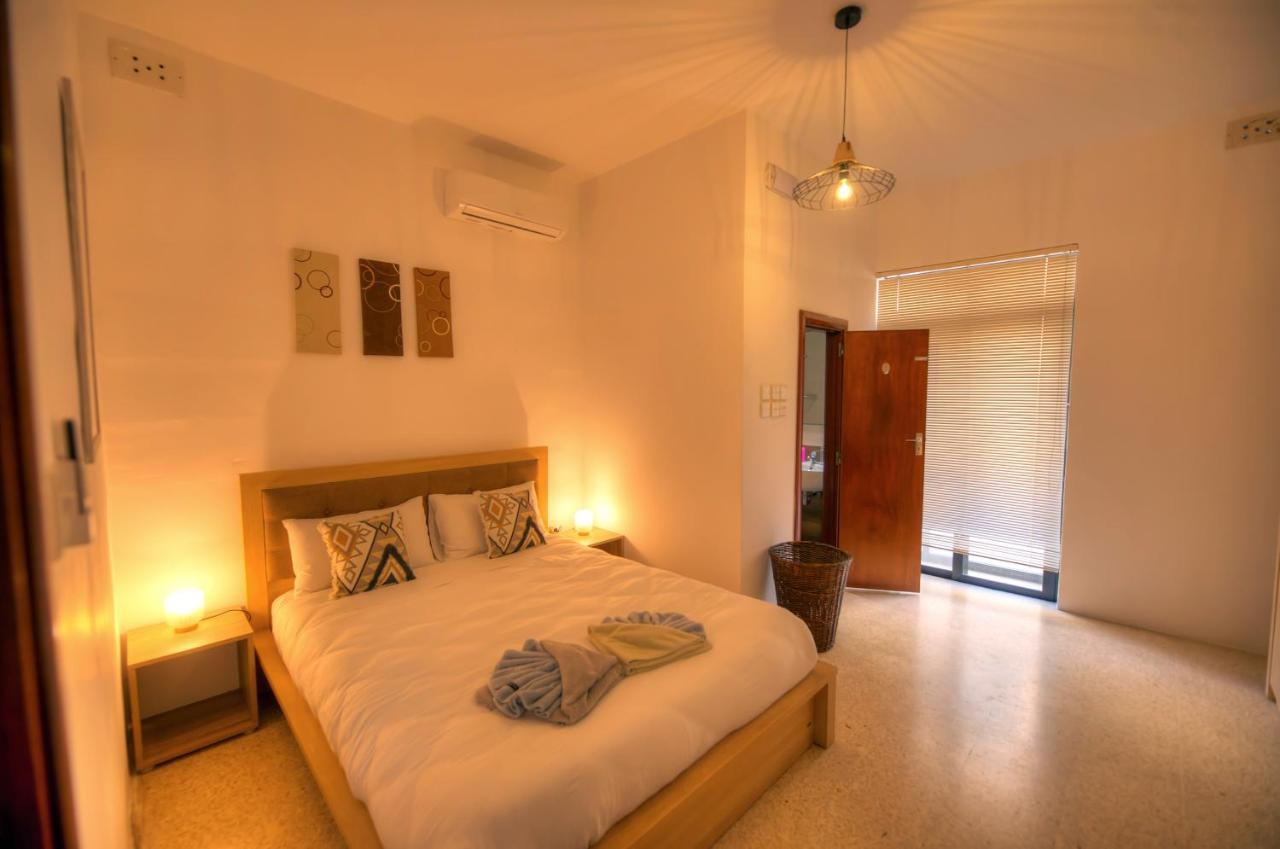 Appartement Enormous 3bedrooms Seafront With Balcony Pdeh1-1 *